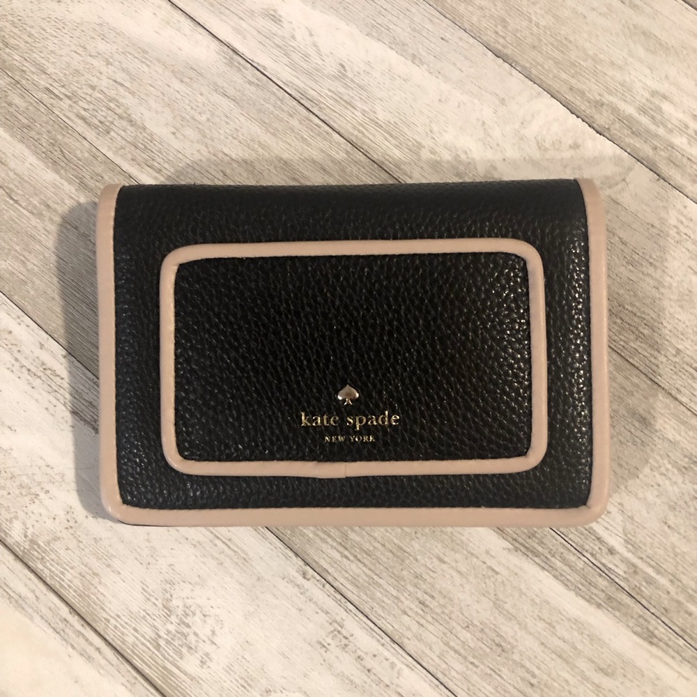 Kate Spade Small Bi-fold Wallet